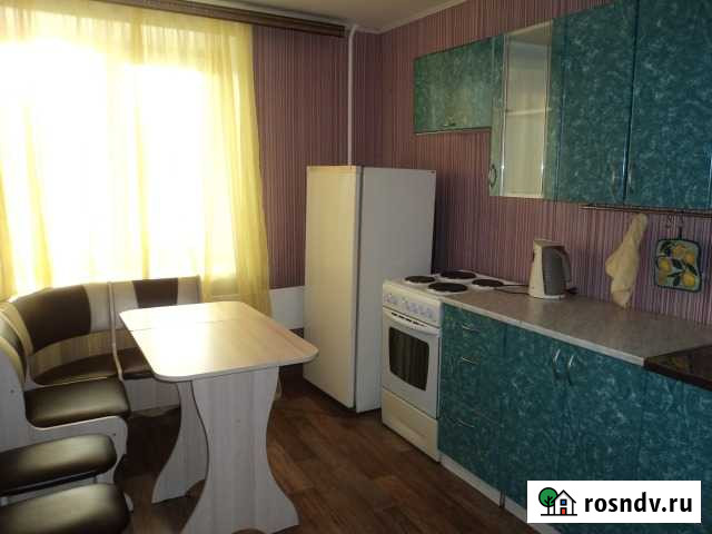 1-комнатная квартира, 35 м², 2/5 эт. в аренду посуточно в Юрге Юрга - изображение 1