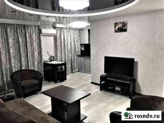 3-комнатная квартира, 55 м², 3/5 эт. в аренду посуточно в Комсомольске-на-Амуре Комсомольск-на-Амуре