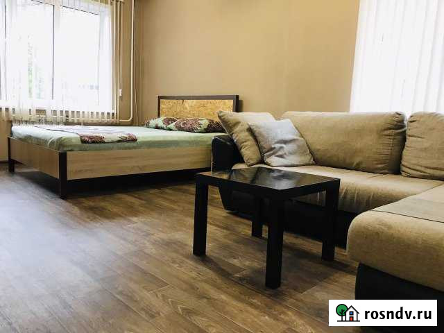 1-комнатная квартира, 33 м², 1/5 эт. в аренду посуточно в Кемерово Кемерово - изображение 1
