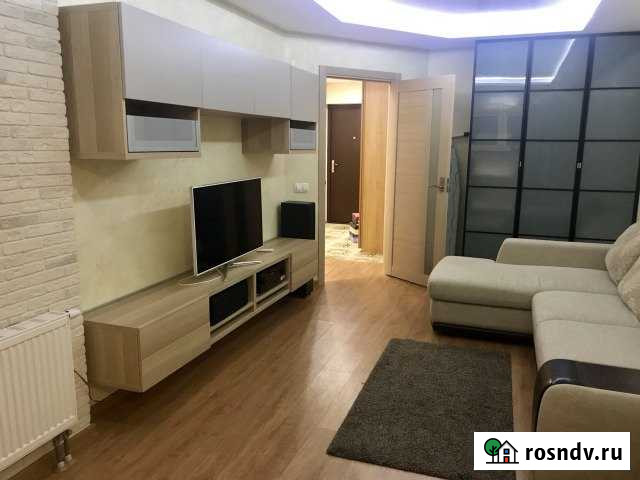 1-комнатная квартира, 45 м², 15/18 эт. в аренду посуточно в Ижевске Ижевск - изображение 1