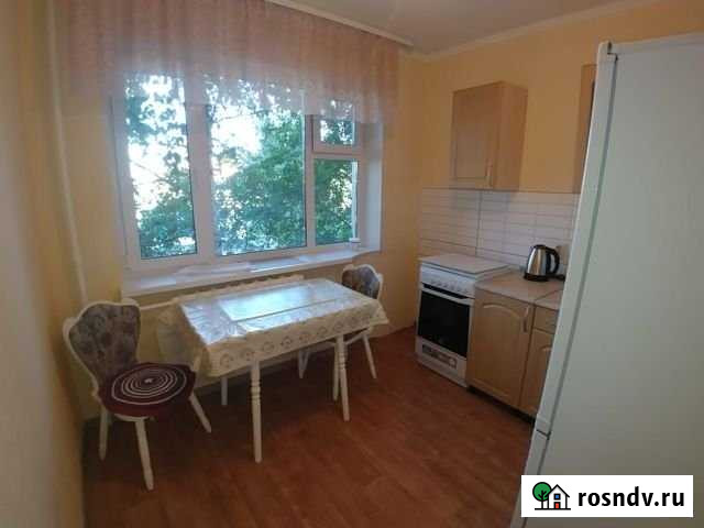 1-комнатная квартира, 32 м², 2/8 эт. в аренду посуточно в Нижневартовске Нижневартовск - изображение 1