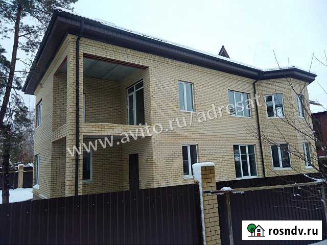 Дом 280 м² на участке 10.5 сот. на продажу в Волжском Волгоградской области Волжский - изображение 1