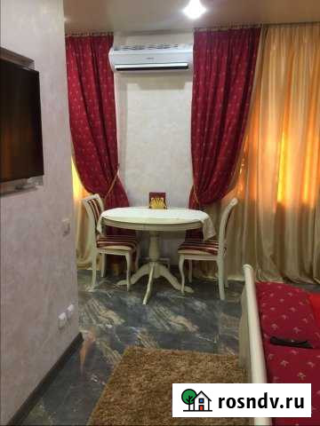 Квартира-студия, 29 м², 1/5 эт. в аренду посуточно в Омске Омск - изображение 1