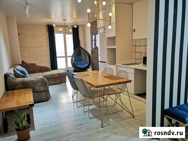 2-комнатная квартира, 55 м², 10/19 эт. в аренду посуточно во Владивостоке Владивосток - изображение 1