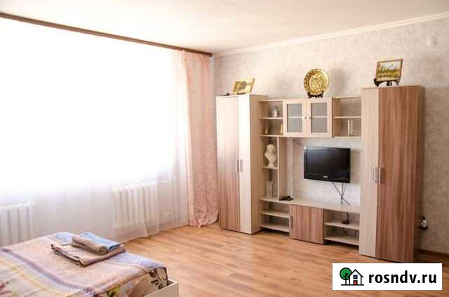 1-комнатная квартира, 50 м², 13/14 эт. в аренду посуточно в Липецке Липецк - изображение 1