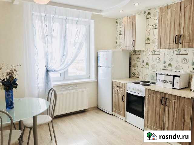 2-комнатная квартира, 63 м², 14/17 эт. в аренду посуточно в Тюмени Тюмень - изображение 1