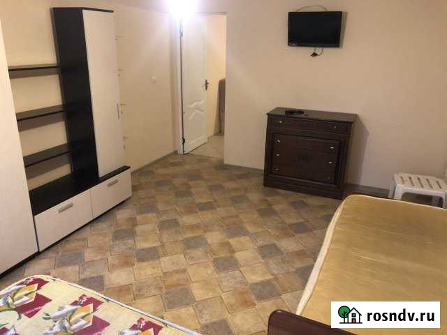 2-комнатная квартира, 44 м², 1/3 эт. в аренду на длительный срок в Сочи Сочи - изображение 1