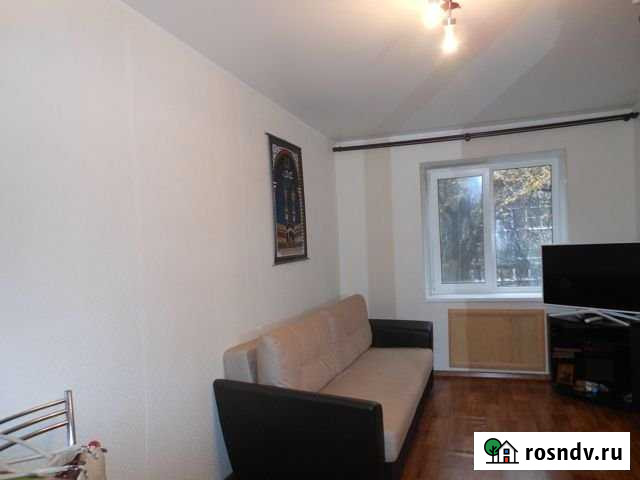 Комната 18.2 м² в 8-ком. кв., 2/4 эт. на продажу в Саратове Саратов - изображение 1