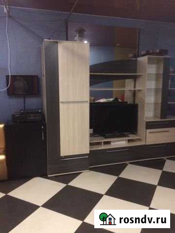 Комната 20 м² в 2-ком. кв., 1/3 эт. в аренду посуточно в Благовещенске Амурской области Благовещенск - изображение 1