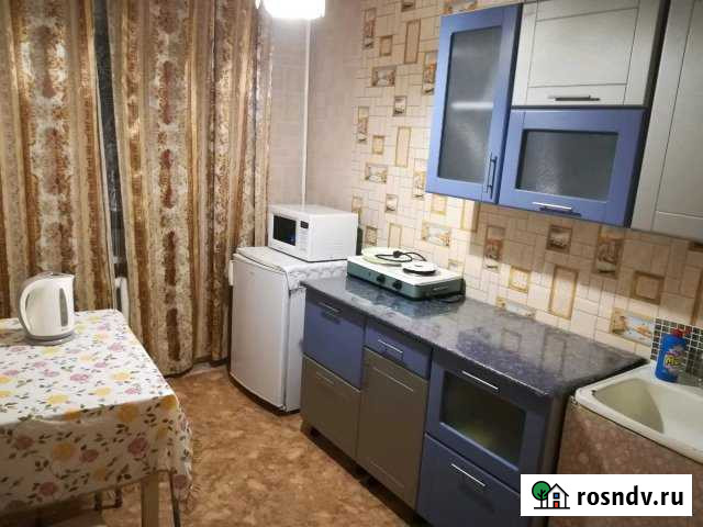2-комнатная квартира, 48 м², 1/5 эт. в аренду посуточно в Белогорске Амурской области Белогорск - изображение 1