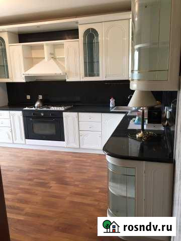 4-комнатная квартира, 168.2 м², 2/5 эт. на продажу в Хабаровске Хабаровск - изображение 1