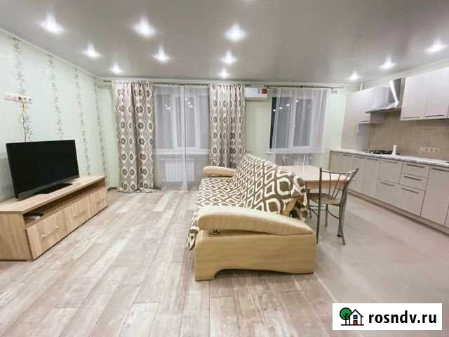 Квартира-студия, 49 м², 1/10 эт. в аренду посуточно в Саратове Саратов - изображение 1