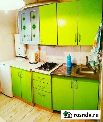 2-комнатная квартира, 70 м², 2/5 эт. в аренду посуточно в Астрахани Астрахань - изображение 1