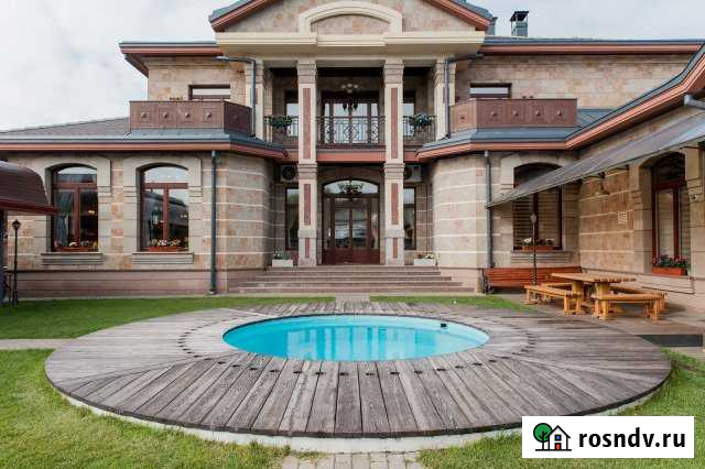 Коттедж 800 м² на участке 30 сот. в аренду посуточно в Троицке Московской области Троицк - изображение 1