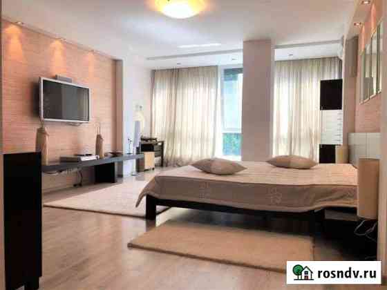 3-комнатная квартира, 121 м², 4/6 эт. на продажу в Ялте Ялта