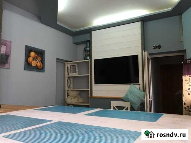 2-комнатная квартира, 35 м², 2/2 эт. в аренду на длительный срок в Севастополе Севастополь - изображение 1