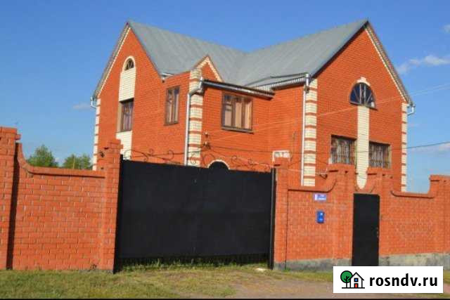 Дом 207 м² на участке 15 сот. на продажу в Бутурлиновке Бутурлиновка - изображение 1