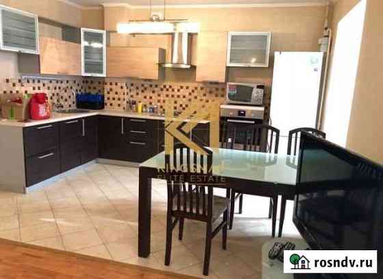 3-комнатная квартира, 120 м², 4/10 эт. в аренду на длительный срок в Саратове Саратов