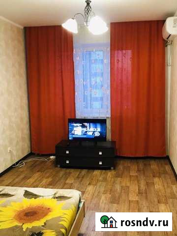 1-комнатная квартира, 43 м², 8/12 эт. в аренду посуточно в Оренбурге Оренбург - изображение 1