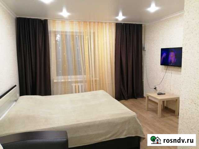 1-комнатная квартира, 33 м², 2/5 эт. в аренду посуточно в Бугульме Бугульма - изображение 1
