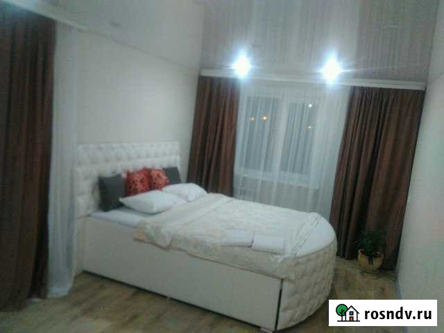 1-комнатная квартира, 33 м², 3/5 эт. в аренду посуточно в Первоуральске Первоуральск - изображение 1