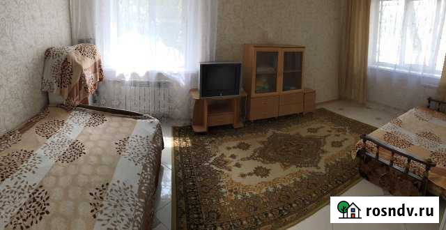 1-комнатная квартира, 30 м², 1/5 эт. в аренду посуточно в Хабаровске Хабаровск - изображение 1