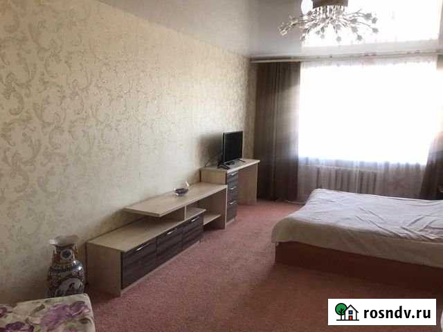 1-комнатная квартира, 45 м², 3/5 эт. в аренду посуточно в Комсомольске-на-Амуре Комсомольск-на-Амуре - изображение 1