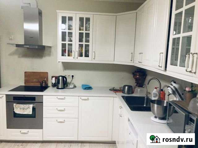 3-комнатная квартира, 106 м², 10/20 эт. в аренду на длительный срок в Уфе Уфа - изображение 1