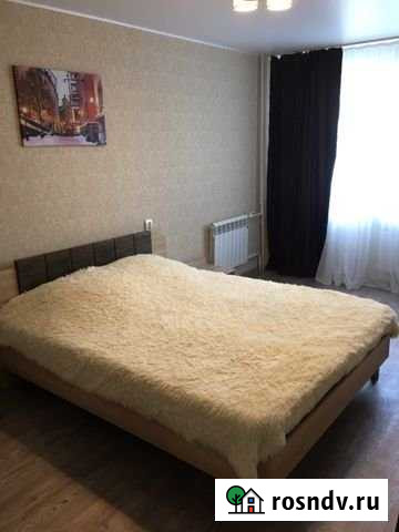 2-комнатная квартира, 54 м², 2/5 эт. в аренду посуточно в Гусе-Хрустальном Гусь-Хрустальный - изображение 1