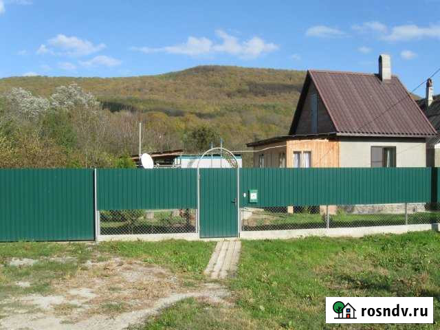 Дом 32 м² на участке 15 сот. на продажу в Горячем Ключе Горячий Ключ - изображение 1