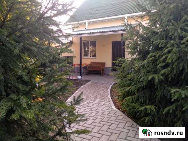 Коттедж 80 м² на участке 2 сот. в аренду посуточно в Воронеже Воронеж - изображение 1