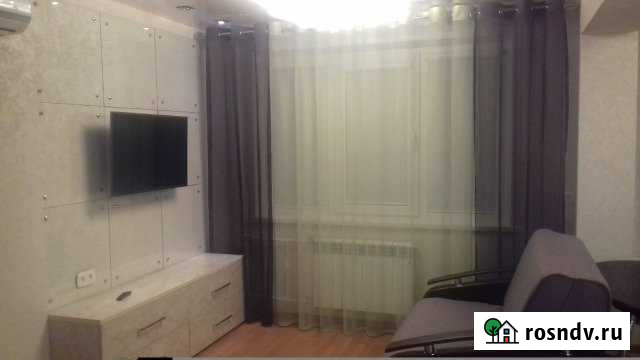 1-комнатная квартира, 30 м², 1/5 эт. в аренду посуточно в Астрахани Астрахань - изображение 1