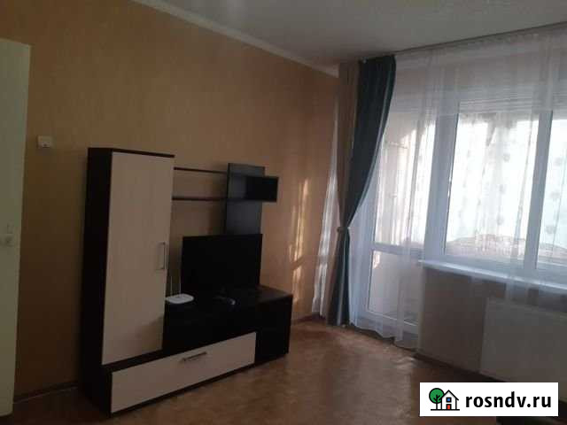 1-комнатная квартира, 38 м², 2/9 эт. в аренду посуточно в Новом Уренгое Новый Уренгой - изображение 1