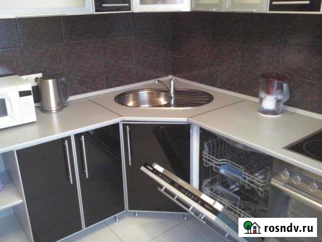 2-комнатная квартира, 54 м², 8/10 эт. в аренду на длительный срок в Красноярске Красноярск - изображение 1