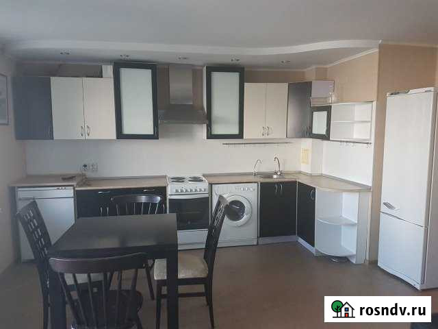 3-комнатная квартира, 70 м², 5/10 эт. в аренду на длительный срок в Хабаровске Хабаровск - изображение 1