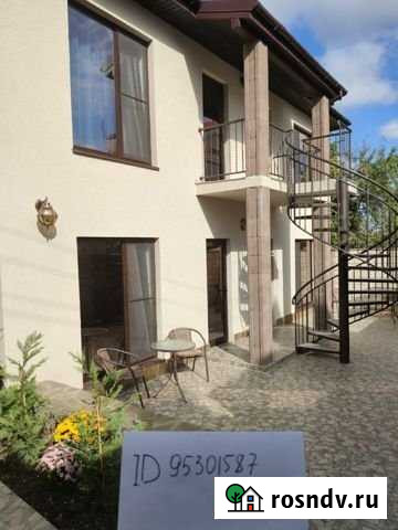 Дом 89 м² на участке 2 сот. в аренду посуточно в Севастополе Севастополь - изображение 1