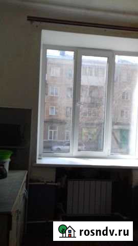 Комната 13 м² в 3-ком. кв., 1/3 эт. на продажу в Златоусте Златоуст - изображение 1