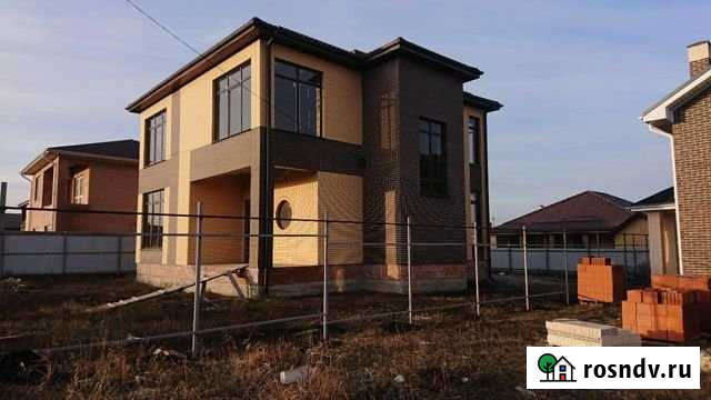 Дом 200 м² на участке 5.6 сот. на продажу в Аксае Ростовской области Аксай - изображение 1