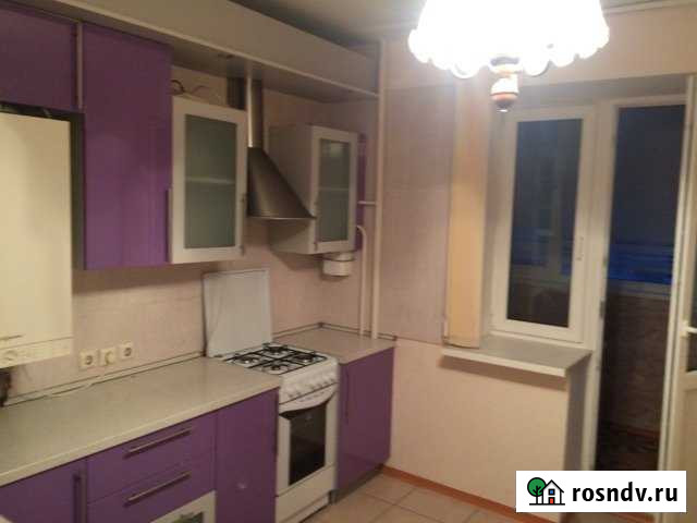 3-комнатная квартира, 90 м², 3/5 эт. в аренду на длительный срок в Пскове Псков - изображение 1