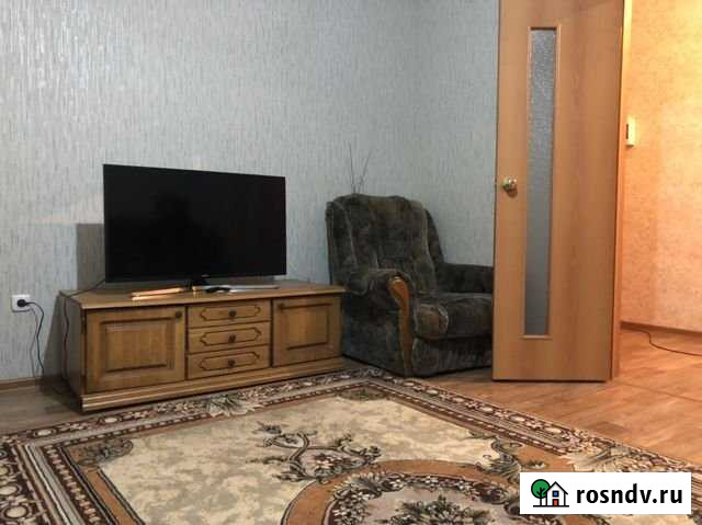 2-комнатная квартира, 68 м², 3/9 эт. в аренду посуточно в Надыме Надым - изображение 1