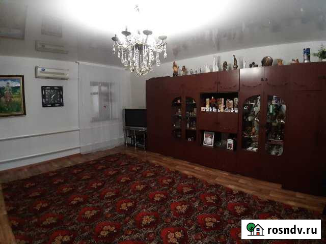 Дом 113 м² на участке 4 сот. на продажу в Ахтубинске Ахтубинск - изображение 1