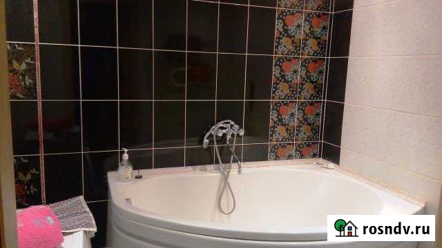 1-комнатная квартира, 30 м², 1/5 эт. в аренду посуточно в Омске Омск - изображение 1