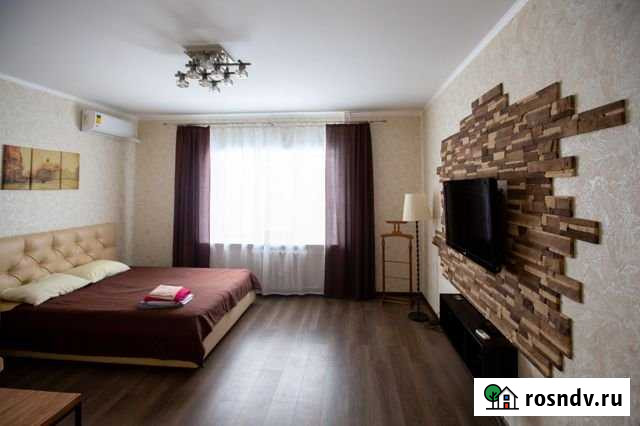 1-комнатная квартира, 45 м², 4/9 эт. в аренду посуточно в Липецке Липецк - изображение 1