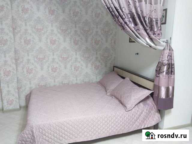 1-комнатная квартира, 39 м², 2/3 эт. в аренду посуточно в Новочеркасске Новочеркасск - изображение 1