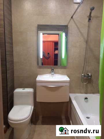 1-комнатная квартира, 45 м², 2/14 эт. в аренду посуточно в Благовещенске Амурской области Благовещенск - изображение 1