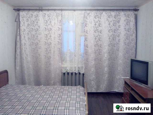 2-комнатная квартира, 56 м², 1/2 эт. в аренду на длительный срок в Уренгое Уренгой - изображение 1