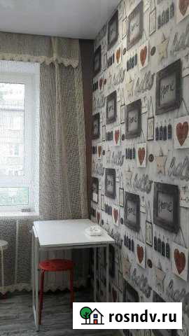 2-комнатная квартира, 46 м², 3/5 эт. в аренду посуточно в Новокуйбышевске Новокуйбышевск - изображение 1