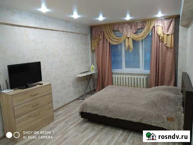 1-комнатная квартира, 32 м², 1/5 эт. в аренду посуточно в Саянске Саянск - изображение 1