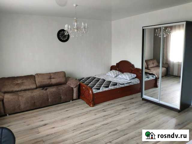 Квартира-студия, 38 м², 2/5 эт. в аренду посуточно в Юрге Юрга - изображение 1