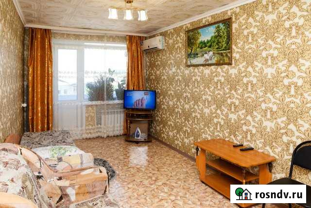 1-комнатная квартира, 33 м², 3/5 эт. в аренду посуточно в Урюпинске Урюпинск - изображение 1